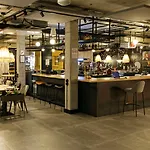 Ibis Styles Centre 3*