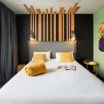 Ibis Styles Centre Hotel 3*