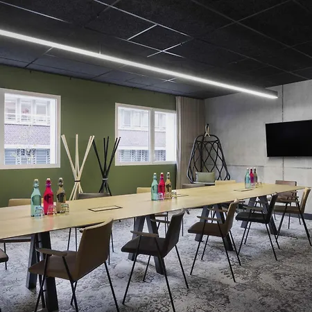 Ξενοδοχείο Ibis Styles Centre 3*