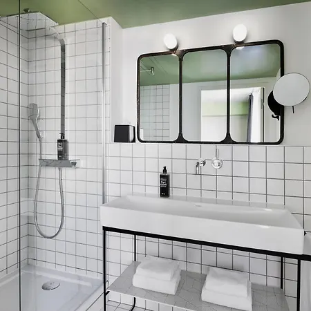 Ibis Styles Centre Hotel