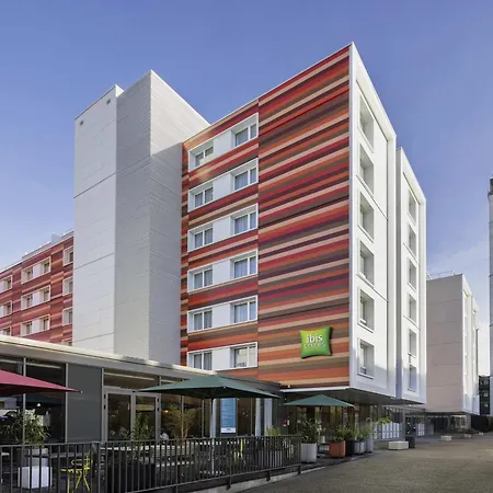 Ibis Styles Centre Hotel
