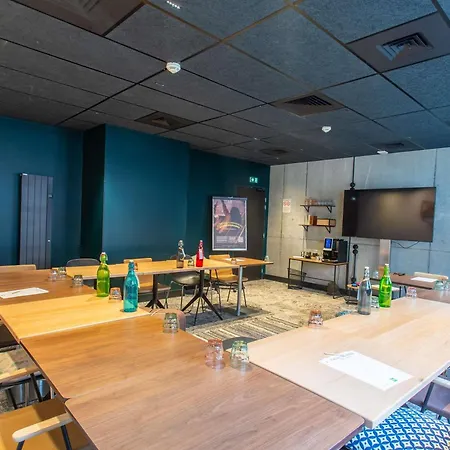Ibis Styles Centre Otel 3*
