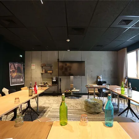 Hotel Ibis Styles Centre 3*
