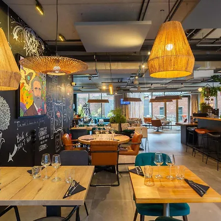Ibis Styles Centre Otel 3*