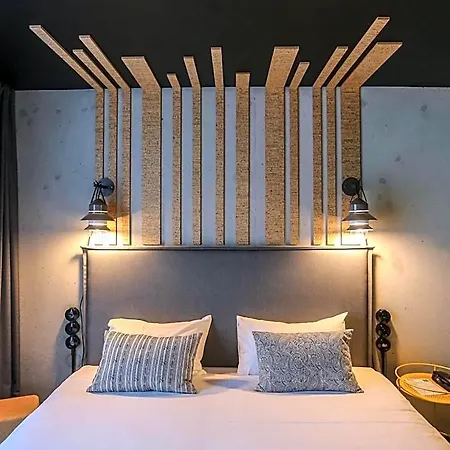 Ibis Styles Centre 3* אמיינס