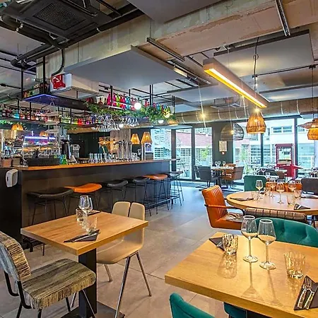 Ibis Styles Centre מלון 3*
