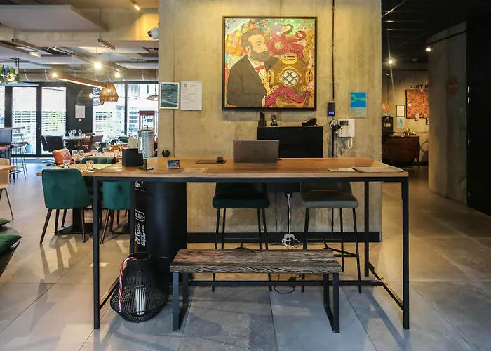 Ibis Styles Centre Hotel 3*