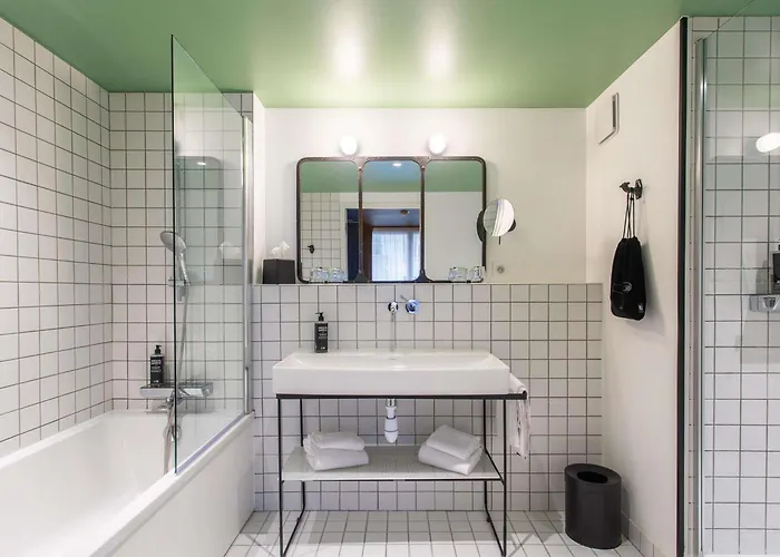 Ibis Styles Centre Hotel