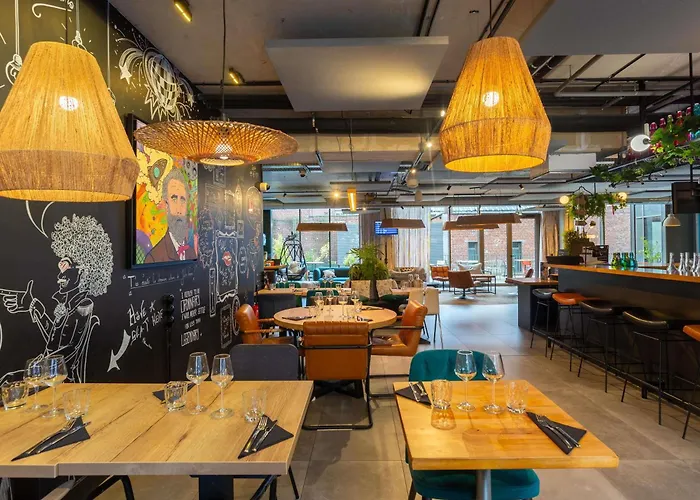 Ibis Styles Centre Hotel 3*